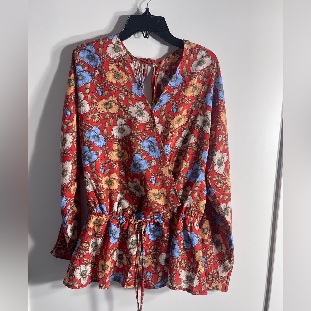 Easel Red and Blue Floral Blouse size S - Picture 2 of 5